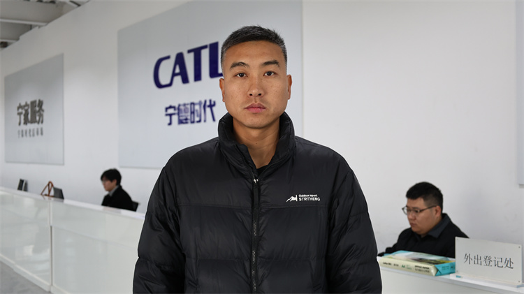 訪企拓崗促就業(yè)，攜手共育新能源英才 ——西安萬(wàn)通汽車(chē)學(xué)?；卦L寧德時(shí)代（寧家服務(wù)）