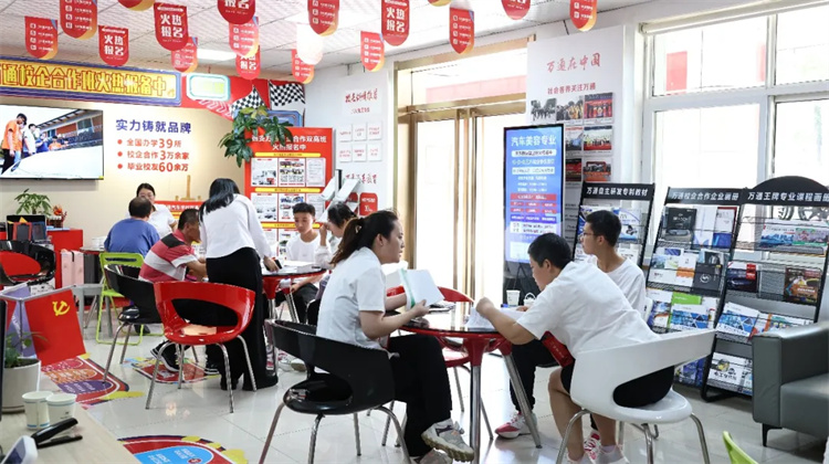 六月布局新賽道，七月?lián)Q個(gè)賽道照樣“卷”贏