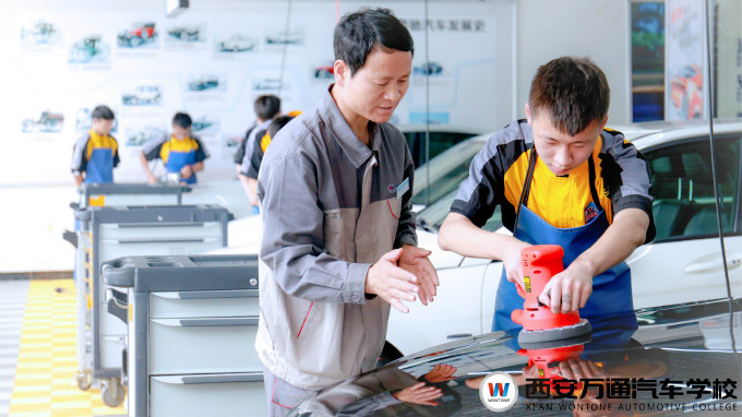�����fͨ��܇�W(xu��)У���n�ώ�