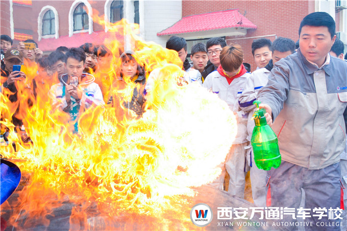 這個(gè)“五一”嗨翻天，西安萬通體驗(yàn)行