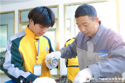 西安萬通職業(yè)技術(shù)學(xué)校是公辦還是民辦？