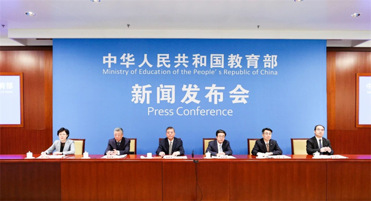 【重要資訊】 教育部最新《意見》解讀：職業(yè)教育不是“低層次教育”，更不是“淘汰教育”