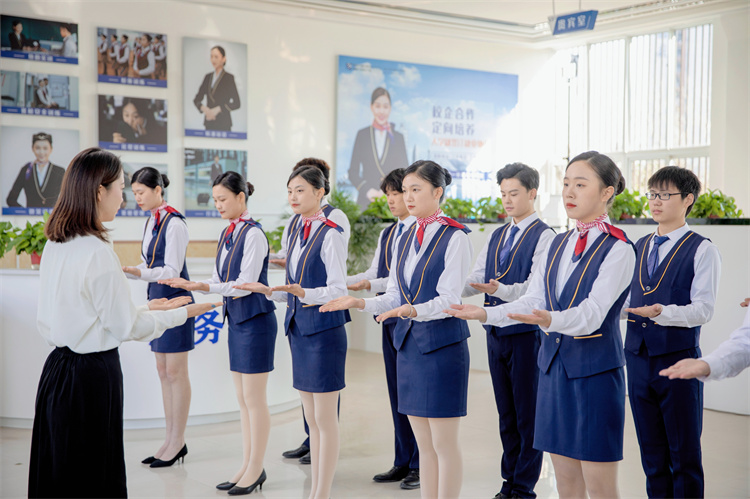 新生駕到——張芯妍：重新選擇，依舊閃閃發(fā)光