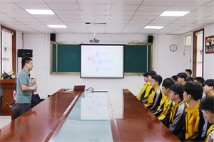 就業(yè)有“位”來(lái)，2023西安萬(wàn)通靚車牛人專場(chǎng)招聘會(huì)開始啦！