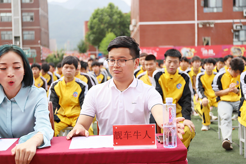 校企合作，共創(chuàng)未來，2023大型校企合作簽約13