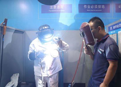 二保焊怎樣調(diào)電壓與電流？常用的焊接都有哪些品類，有什么區(qū)別？