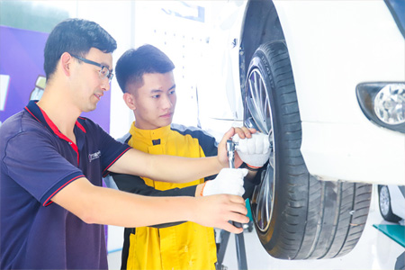汽車行業(yè)發(fā)展現(xiàn)狀及未來前景如何？看這里！