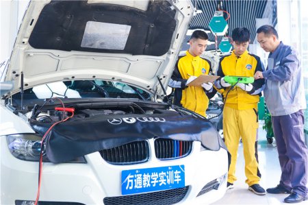 初中或高中畢業(yè)可以做什么工作，做學(xué)徒可以學(xué)點(diǎn)什么好？