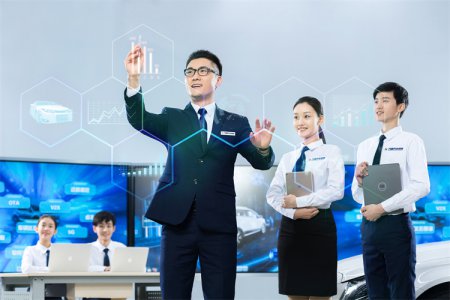 迷茫、沒有方向？別擔(dān)心，西安萬通助你走穩(wěn)技能成才路！