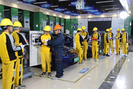 新選擇！歡迎報(bào)讀新能源充電樁運(yùn)維技師專(zhuān)業(yè)！